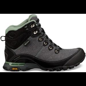Ahnu Sugarpine II WP Hiking Boots - Women's 7.5